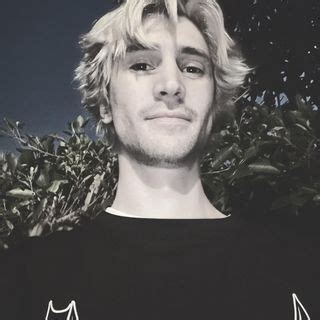 xqc face|Félix Lengyel (@xqcow1) • Instagram photos and videos